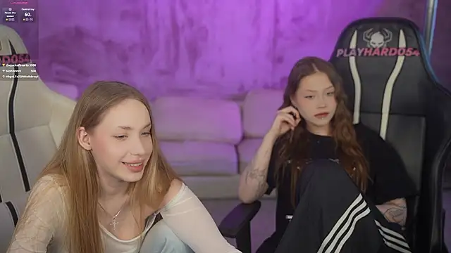 Živý XXX chat Esmie_Smile