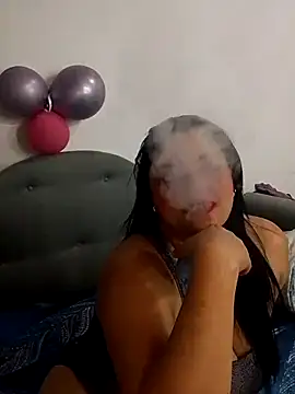 Chat +18 de tiffany_Johnson1 ao vivo