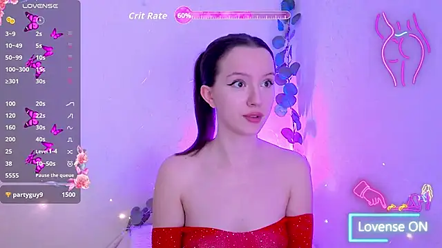 BellaVelure6767 Adlı Modelin Canlı XXX Sohbeti