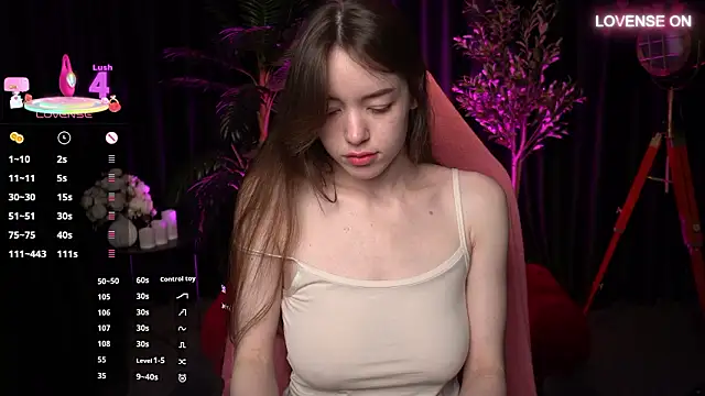 Chat +18 de Velouraa ao vivo