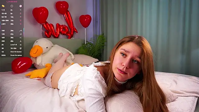 Chat +18 de ShantellAngulo ao vivo