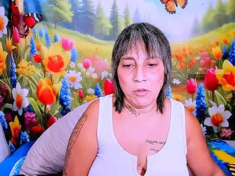 indianroxy: απευθείας συνομιλία ΧΧΧ