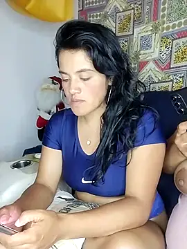 Živý XXX chat zhayra_rose