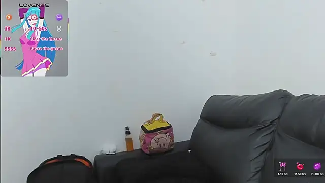 Chat +18 de merlyna_goldens ao vivo