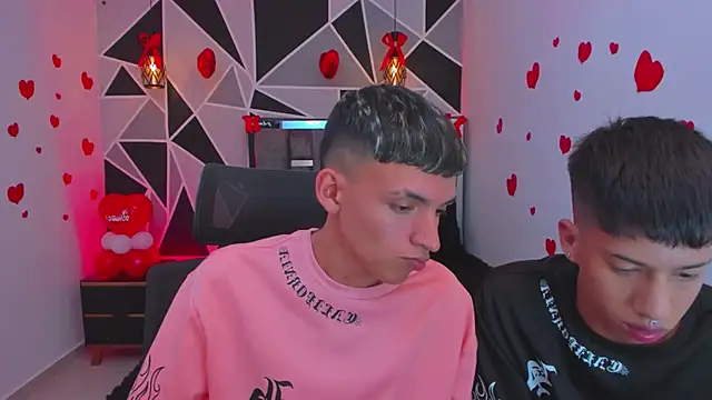 عرض كام Juan_Nd_Steven