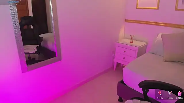 lia_sexx19 Adlı Modelin Canlı XXX Sohbeti