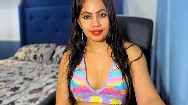 Chat +18 de FannyXhot ao vivo