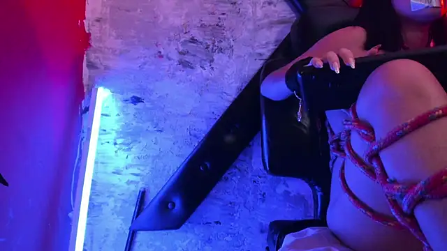 Charlotte_Bms7 Chat XXX live