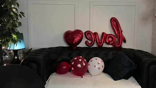 Dark_Moni – Naživo XXX chat