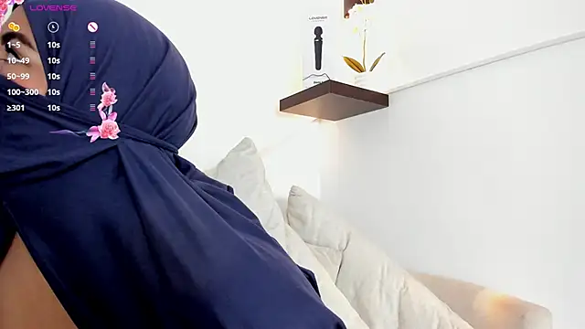 thaira_aly webkamerás műsora