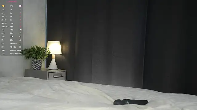 LettySlovacek Adlı Modelin Canlı XXX Sohbeti