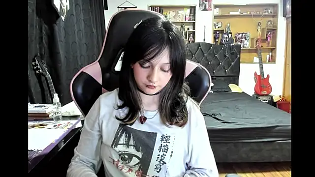 Maki_Zein_ Adlı Modelin Canlı XXX Sohbeti