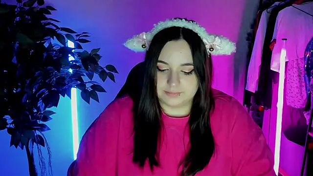 Mia_R0ss লাইভ XXX চ্যাট