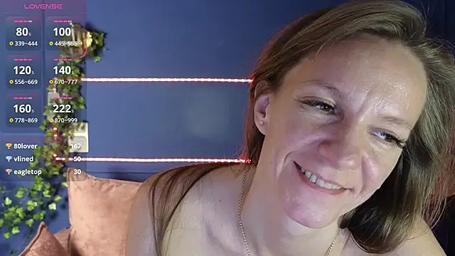 Jesica_mooon লাইভ XXX চ্যাট