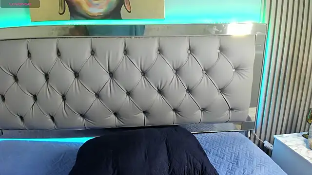 TaylerMiles Chat XXX in diretta