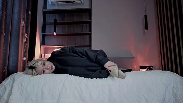 Chatroom XXX en direct de RileyMee