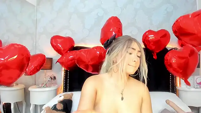 ViictoriaGrey's Live XXX Chat