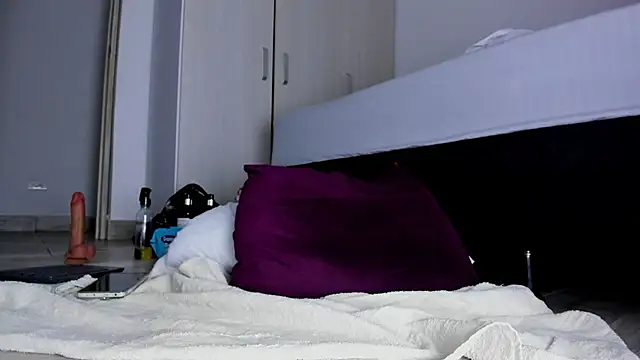 Chat +18 de Skarleth69 ao vivo