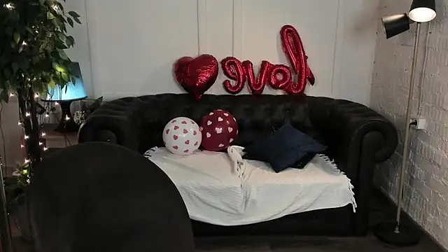 Dark_Moni – Naživo XXX chat