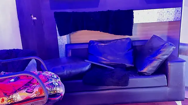 azumi_s04: απευθείας συνομιλία ΧΧΧ