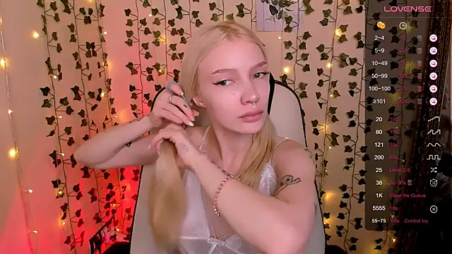 Chatroom XXX en direct de AnyaTaylor_