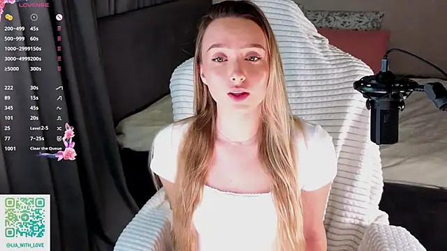 HollisBeckett élő XXX-chatje