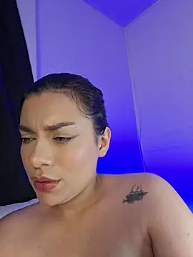 AmaiaSalvatoren Webbikameraesitys