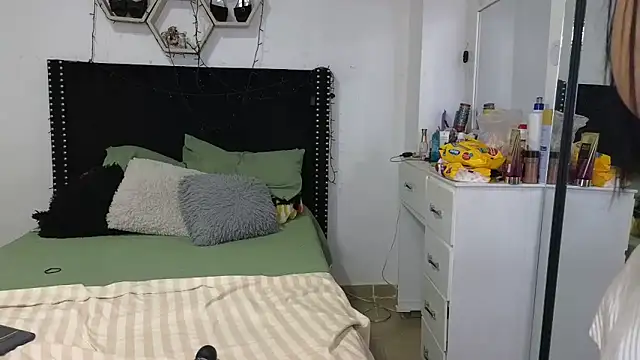 charlotte_077 Live XXX-chat