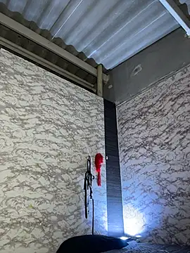 XXX chat uživo modela AlisSon__hot