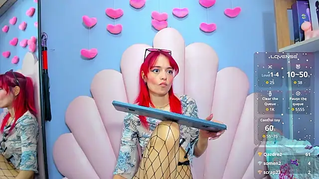 luci_miller 现场XXX聊天