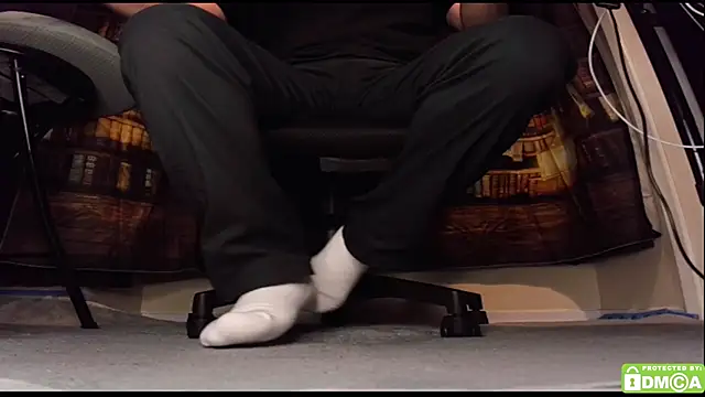 justshutupandwatch Adlı Modelin Canlı XXX Sohbeti