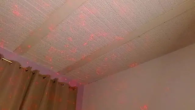 Chatroom XXX en direct de sexychubby___