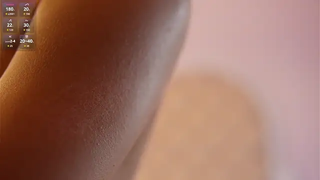 caroline_adams_ 现场XXX聊天