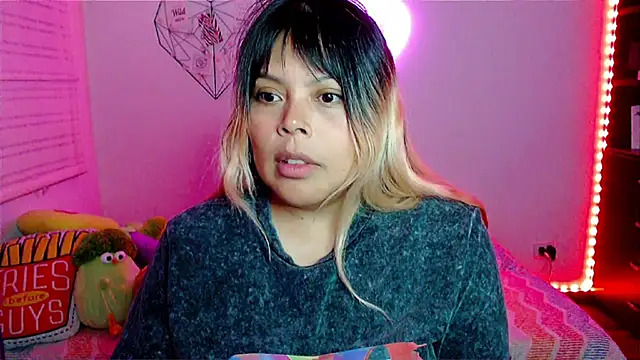 EllieMoonX Live XXX-Chat