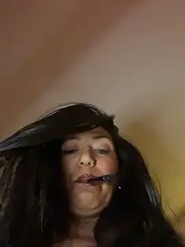 แชท XXX สดของ LittleMissEeve