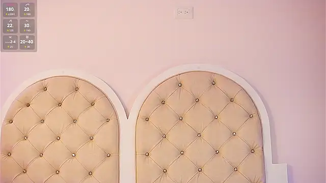 Chat XXX Live caroline_adams_