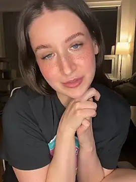 nerdynina élő XXX-chatje