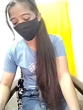 Živý XXX chat Cute-Naavya