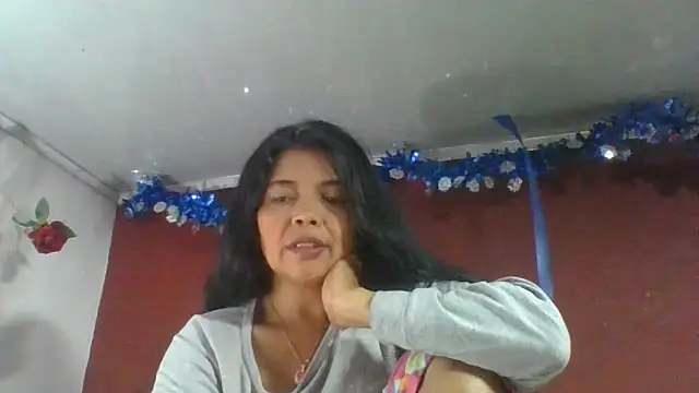 DianaOchoa_ élő XXX-chatje