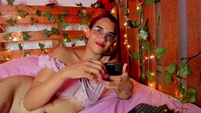 cris_dulce élő XXX-chatje