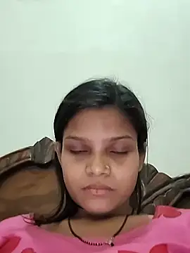 Komal0099のライブXXXチャット