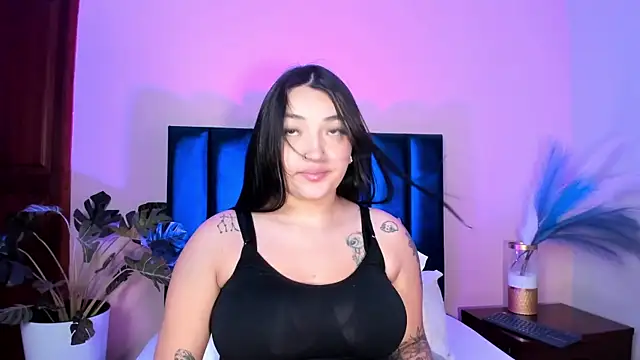 LilithEsme Adlı Modelin Canlı XXX Sohbeti