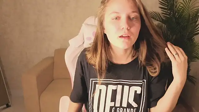 AriaMidnight élő XXX-chatje