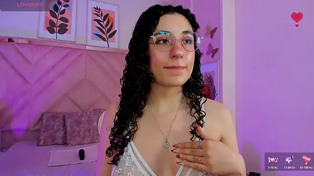 DemiJones_ Live XXX-chat