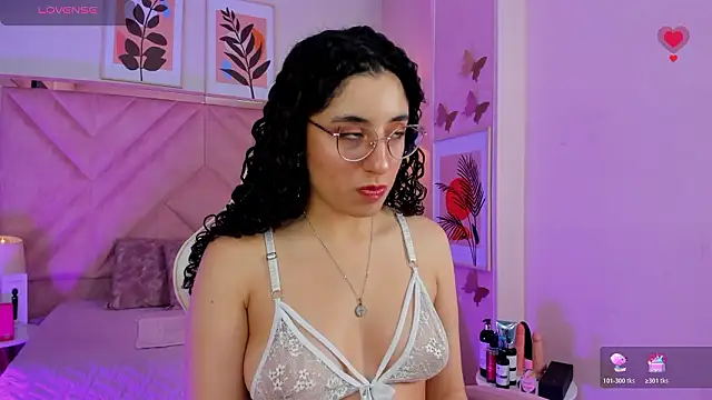 DemiJones_ Live XXX-chat