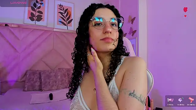 XXX chat uživo modela DemiJones_