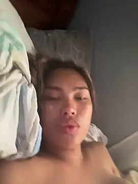 Alaia_River live XXX chat