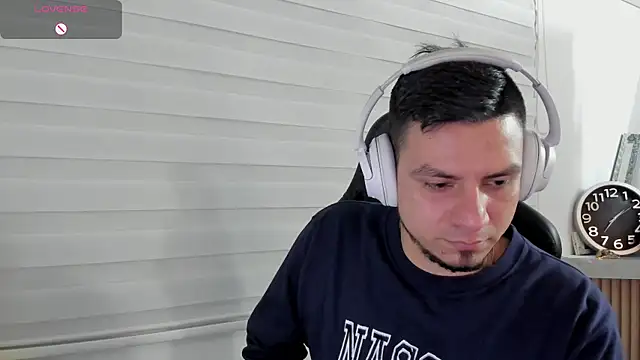 Rick_Adams: онлайн-секс-чат