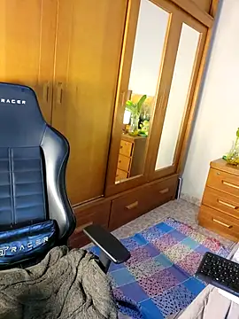 Živý XXX chat Pauletteph