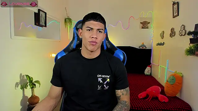 แชท XXX สดของ Damian_latinxxx